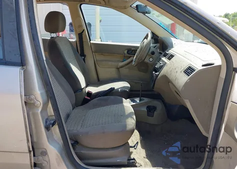 2006 Ford Focus Zx4 from USA, damaged, VIN 1FAHP34N26W254150